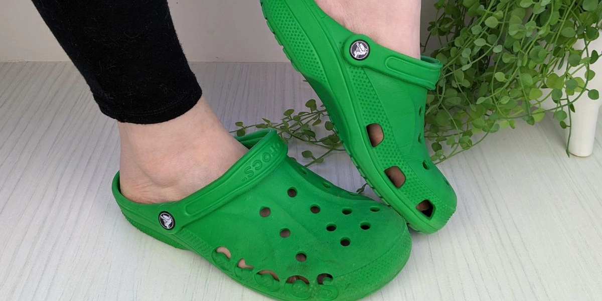 crocs-class-action-lawsuit-over-shrinking-shoes